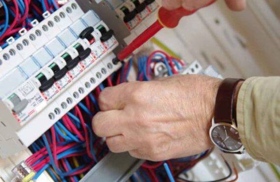 Quelles sont les obligations pour mettre en conformité un tableau électrique ?